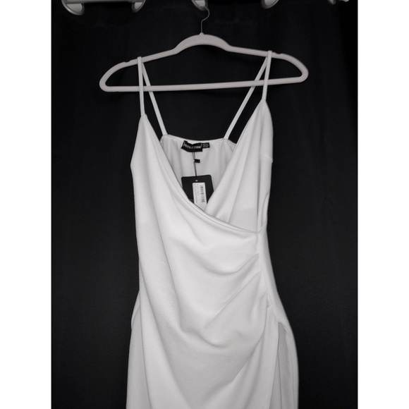 Ruched White Dress - Picture 2 of 3